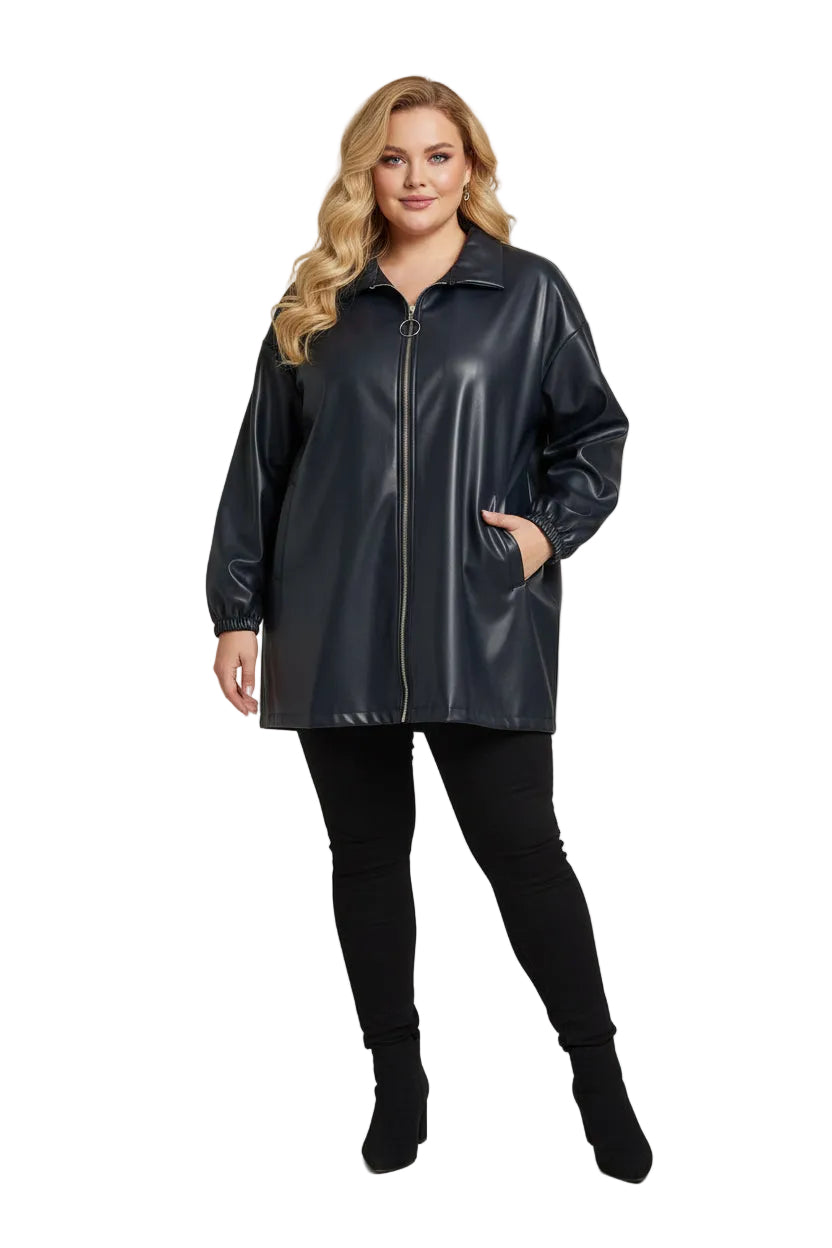 Giacca in ecopelle morbida con zip e collo camicia