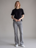 Jeans a Zampa con Borchie Laterali