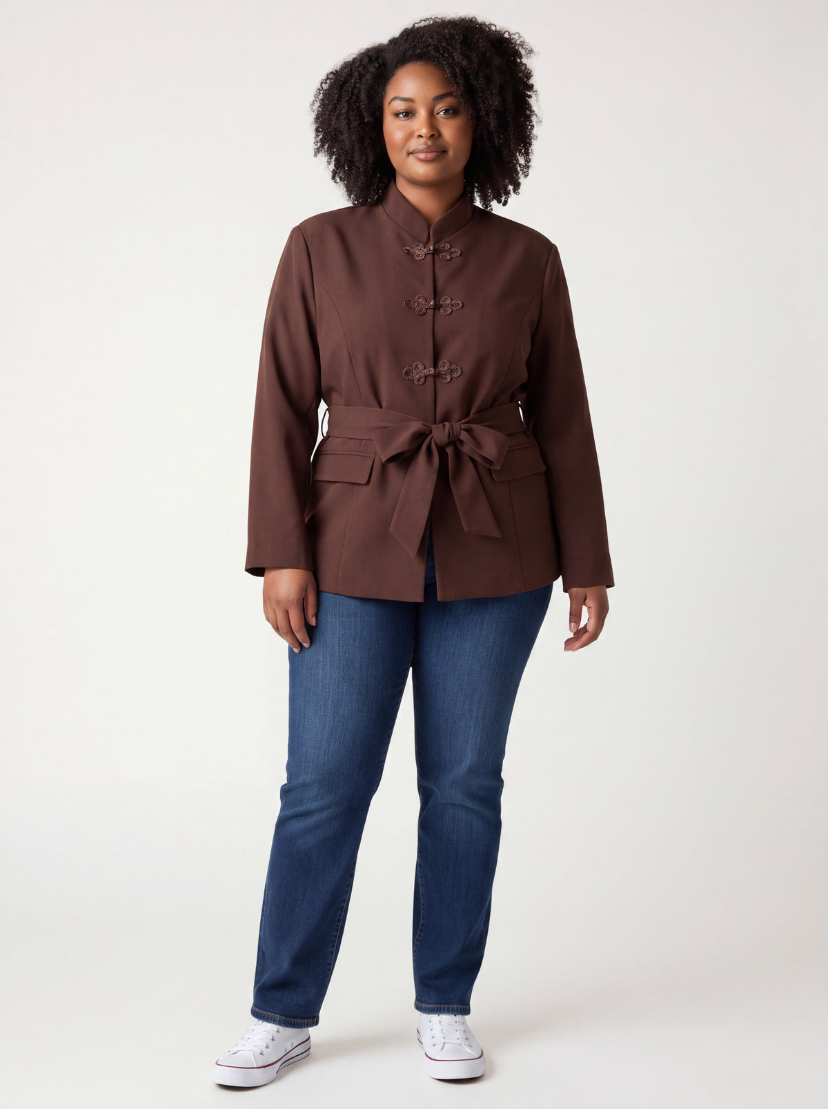 Giacca Curvy Stile Orientale con Alamari e Cintura in Vita – Collo alla Coreana