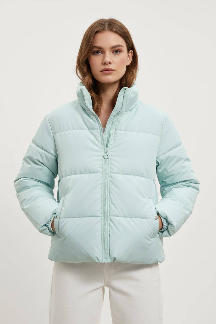 Piumino Corto Puffer Jacket con Collo Alto Imbottito