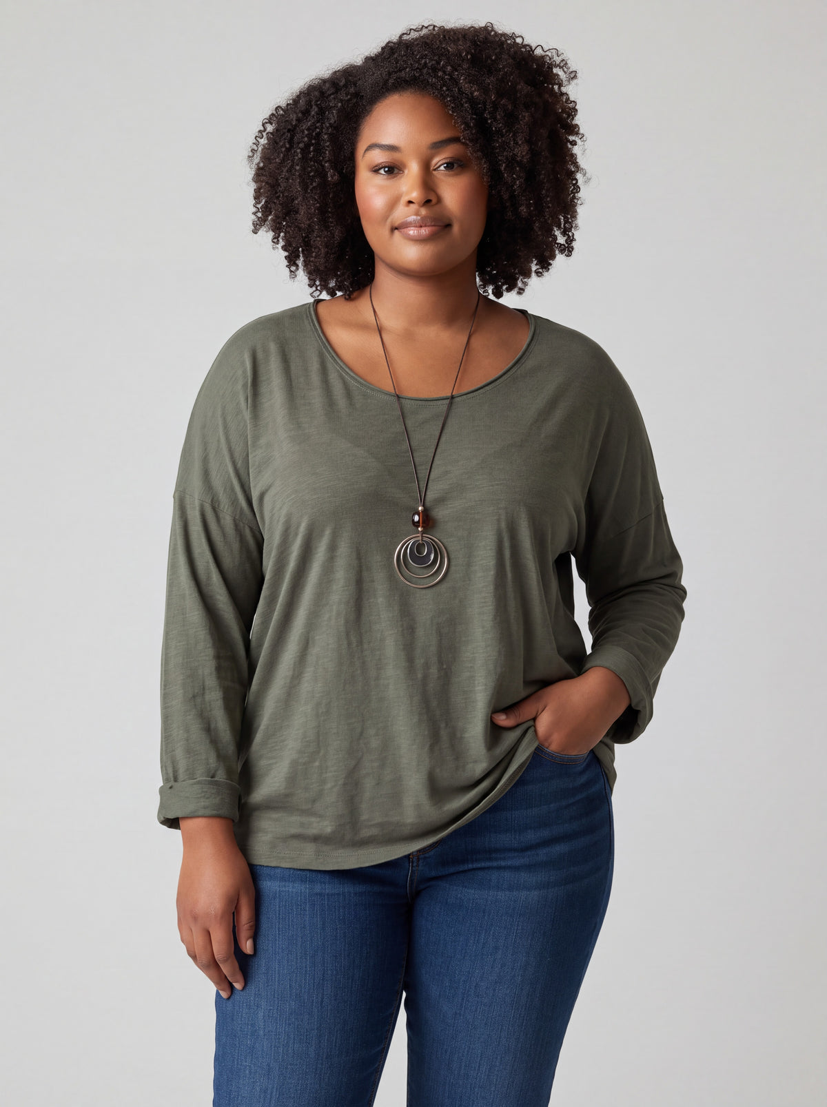 Blusa 100% cotone con collana
