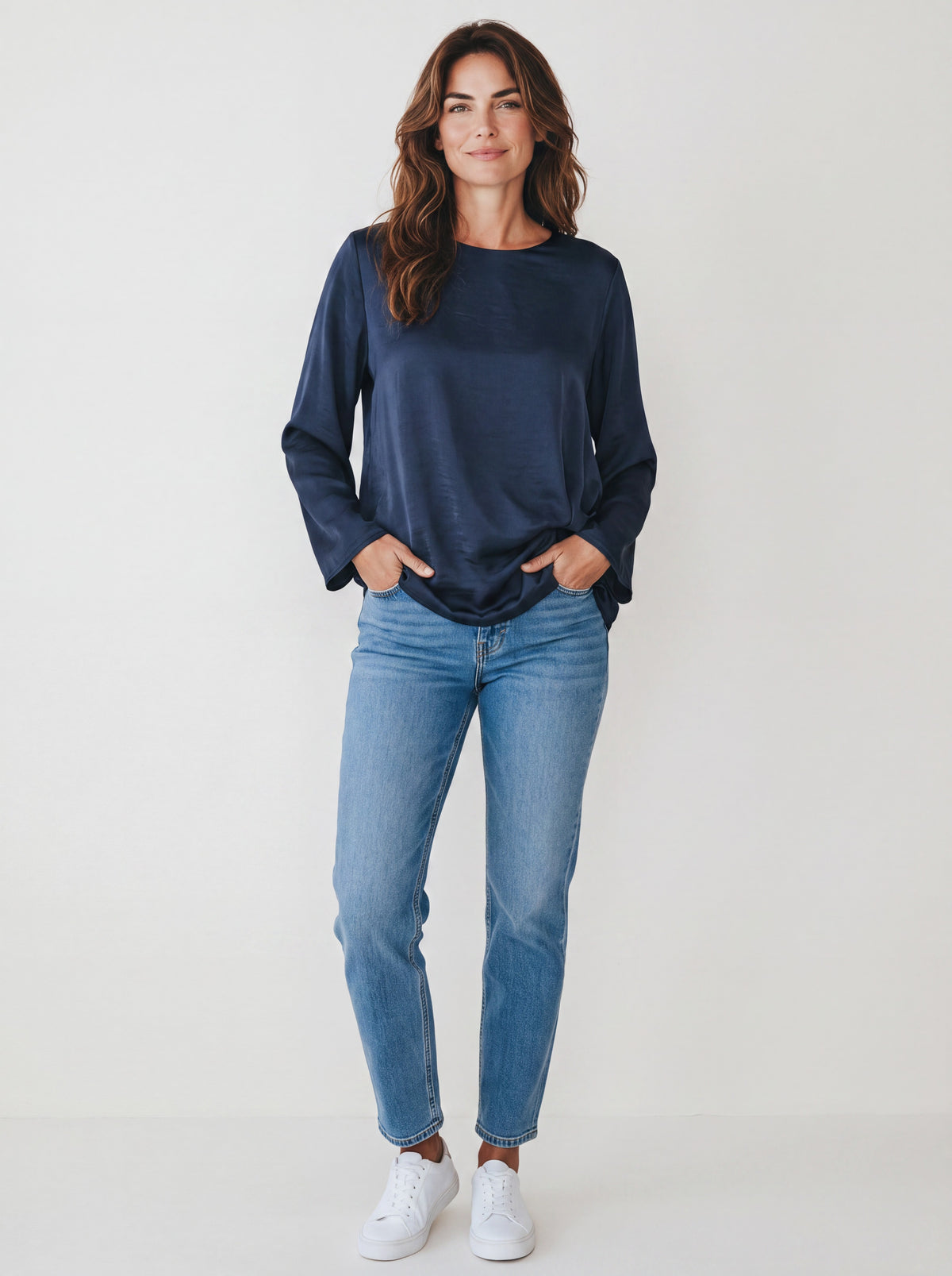 Blusa Satinata Girocollo con Nodo Laterale – Misto Viscosa ad Effetto Lucido