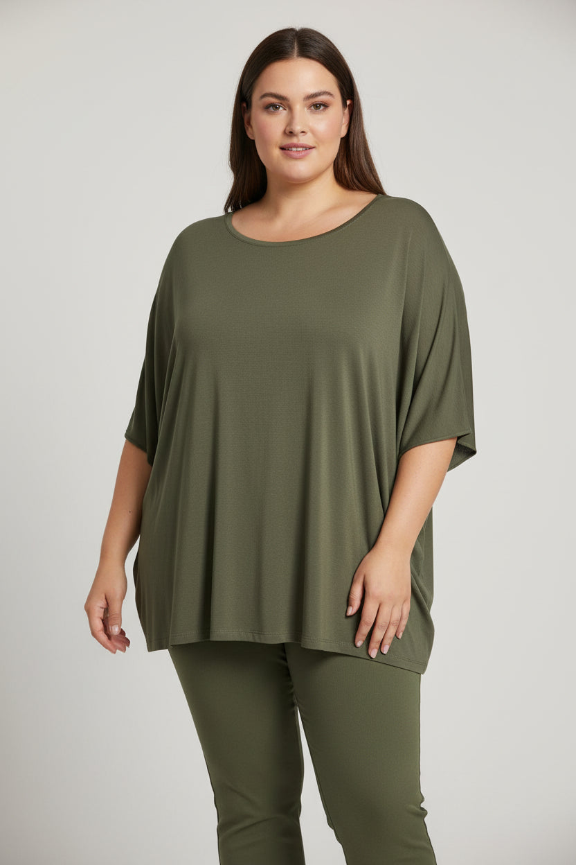 Maglia Curvy Oversize a Pipistrello in Misto Viscosa