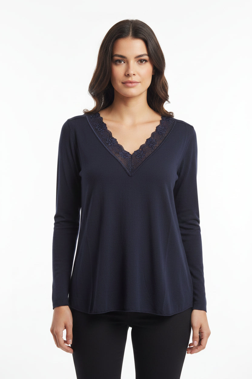 Maglia Curvy Scollo a V in Viscosa e Cashmere con Inserti in Pizzo