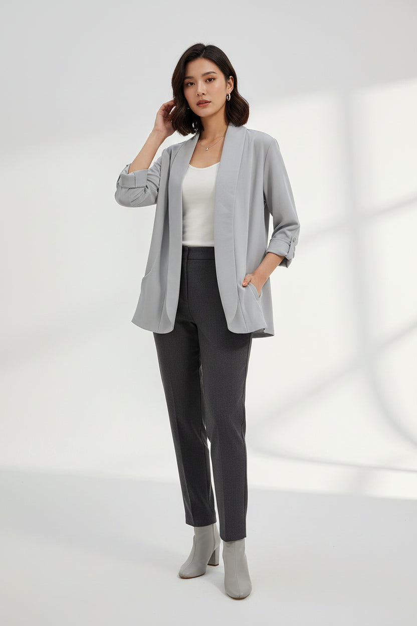 Blazer Curvy Aperto con Tasche Morbide – Modello Elegante Casual
