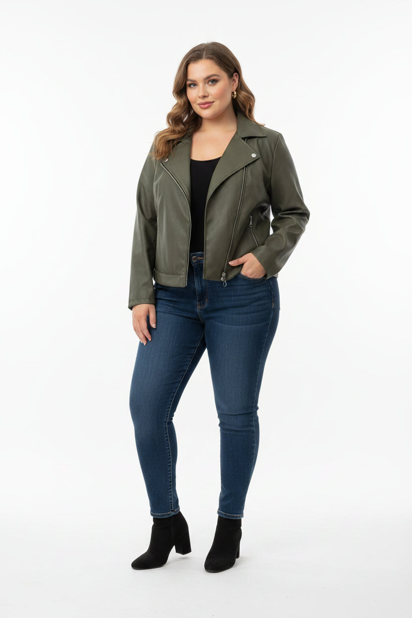 Giacca Chiodo Curvy in Ecopelle Morbida – Zip Asimmetrica e Collo Rever