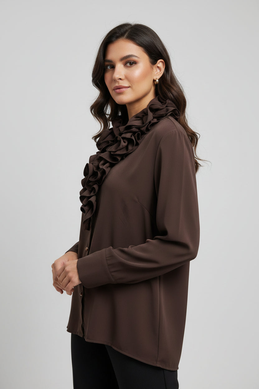 Camicia Curvy con Volant e Rouche Modello Elegante