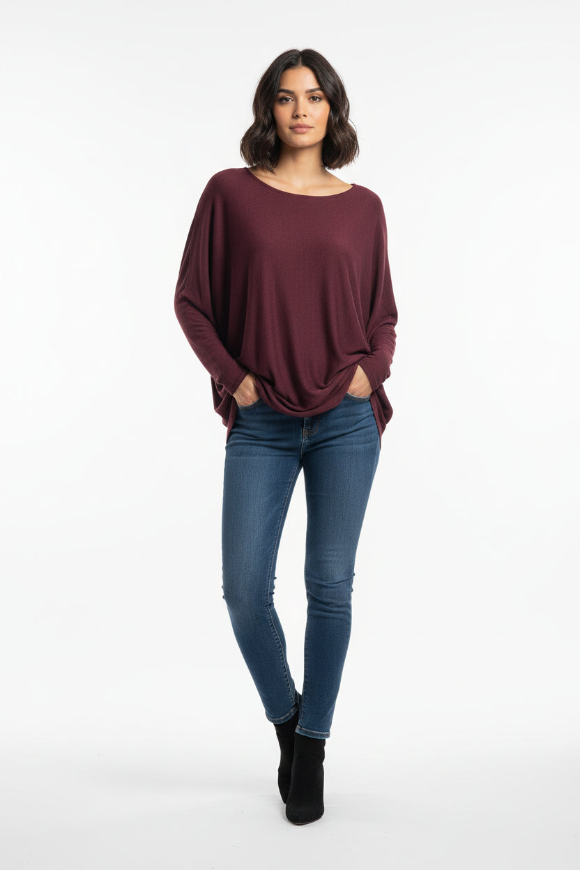 Maglia Oversize Curvy in Angora e Lana Girocollo Soft Touch con Manica a Pipistrello