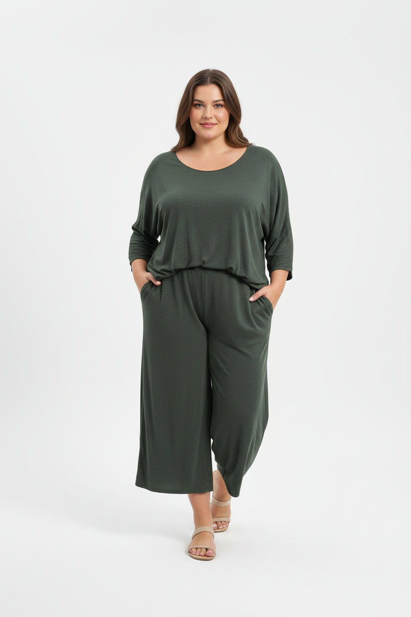 Completo Tutto Fare Maglia Ampia e Pantalone Palazzo in Viscosa Stretch