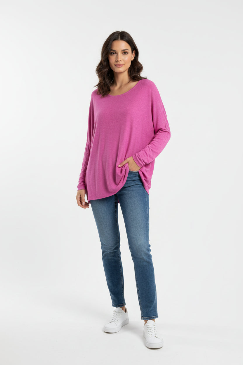 Maglia Oversize Curvy in Angora e Lana Girocollo Soft Touch con Manica a Pipistrello