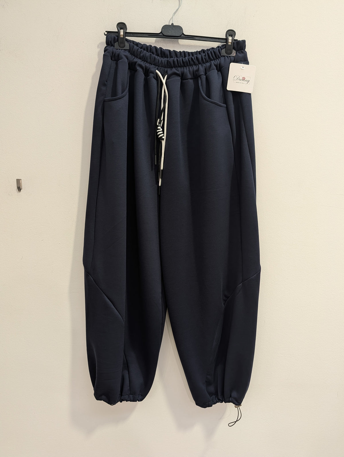 Pantalone Tuta Curvy Wide Leg con Coulisse – Modello Comfort in Misto Viscosa
