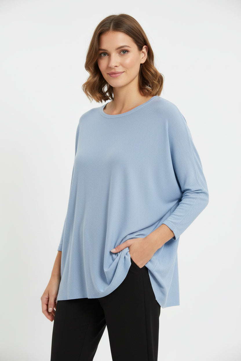 Maglia Oversize Curvy in Angora e Lana Girocollo Soft Touch con Manica a Pipistrello