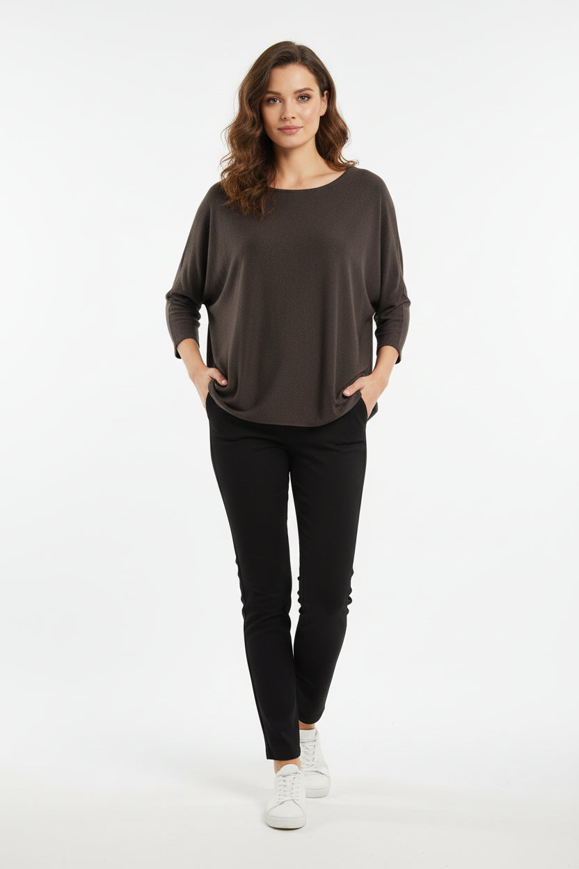Maglia Oversize Curvy in Angora e Lana Girocollo Soft Touch con Manica a Pipistrello